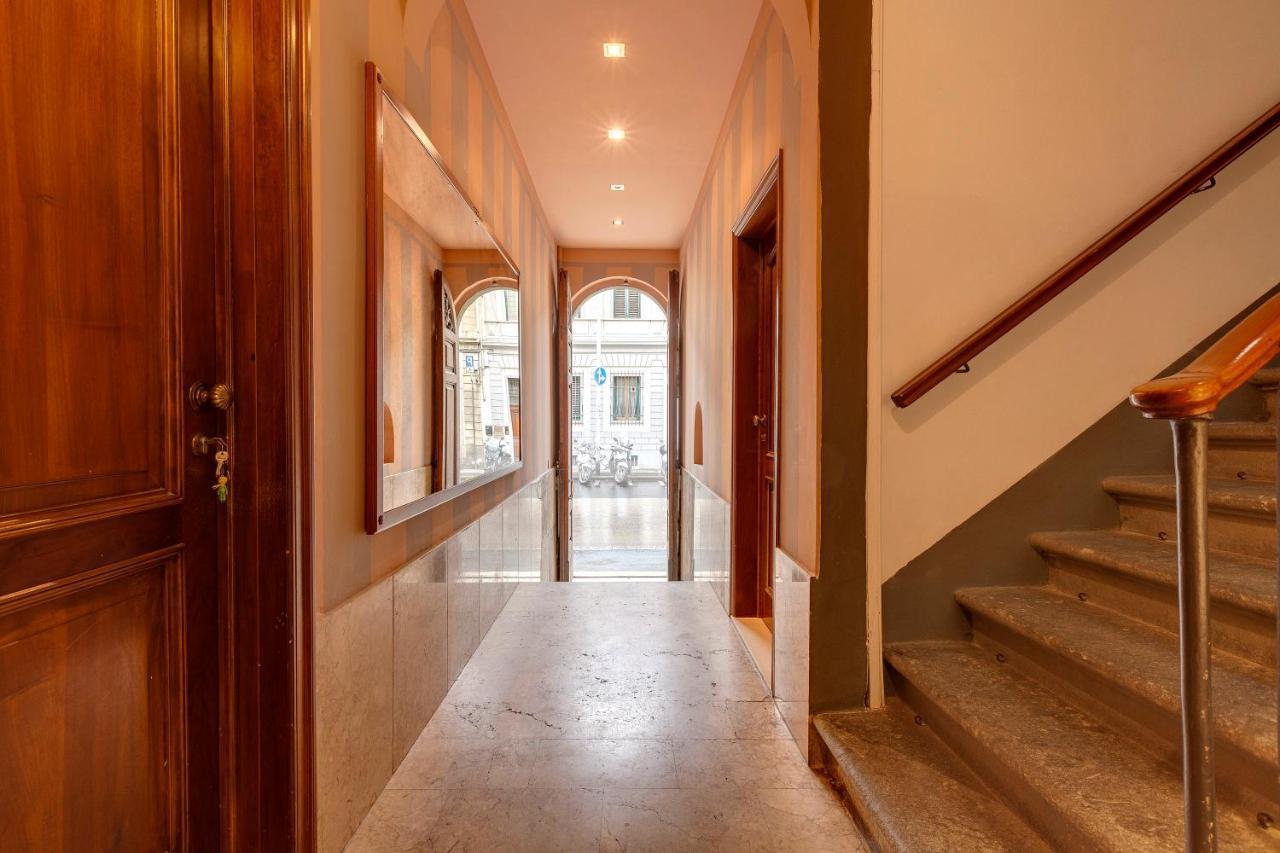 Sleep Tight Florence Apartment ภายนอก รูปภาพ